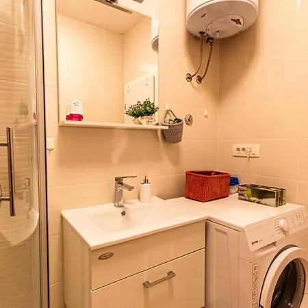 Stylish Marta, Private Parking,bbq In Apartment *